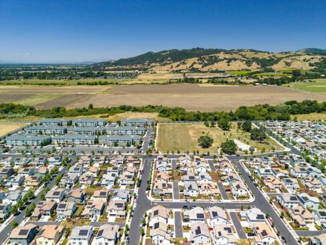 2130 Owens Place Rohnert Park CA 94928