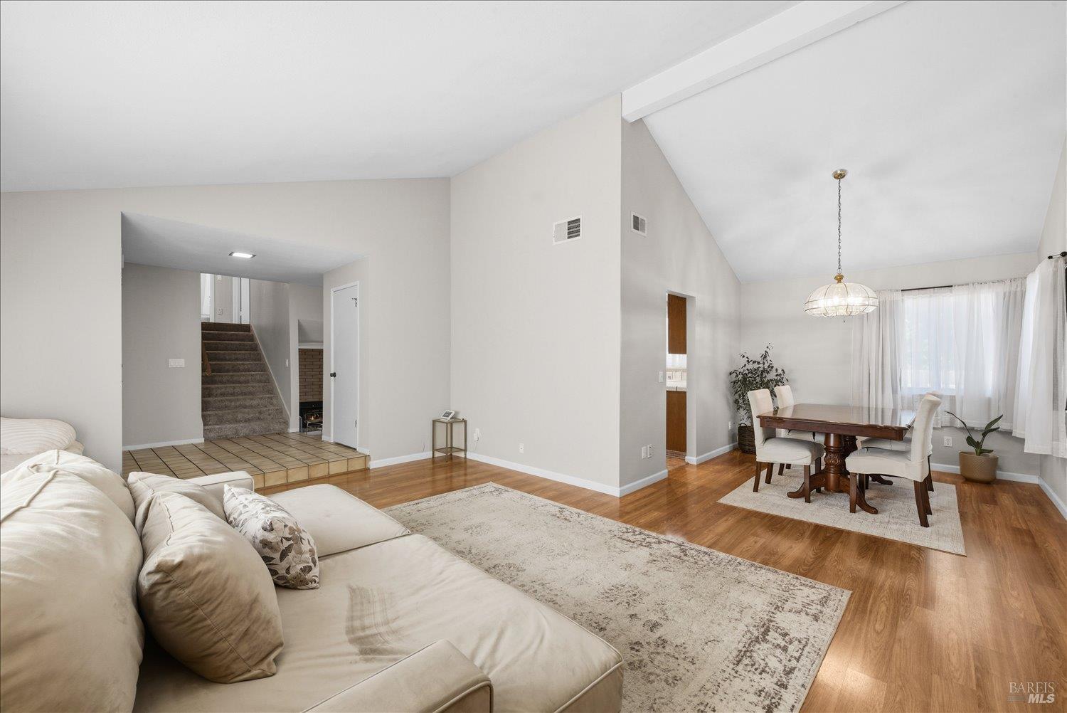 636 Tiburon Court Vacaville CA 95687