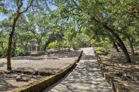 13230 Arnold Drive Glen Ellen CA 95442
