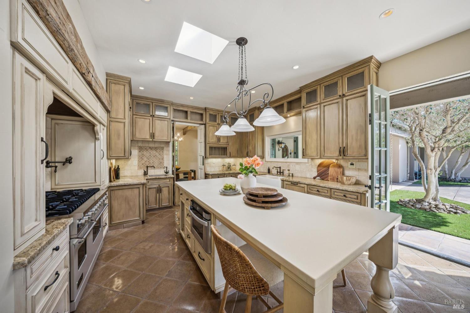 13230 Arnold Drive Glen Ellen CA 95442