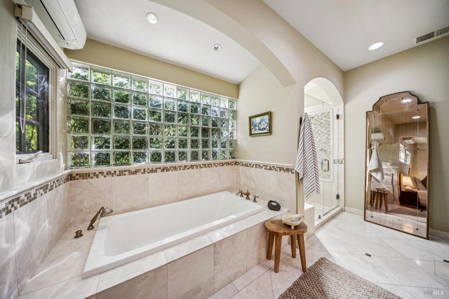 13230 Arnold Drive Glen Ellen CA 95442
