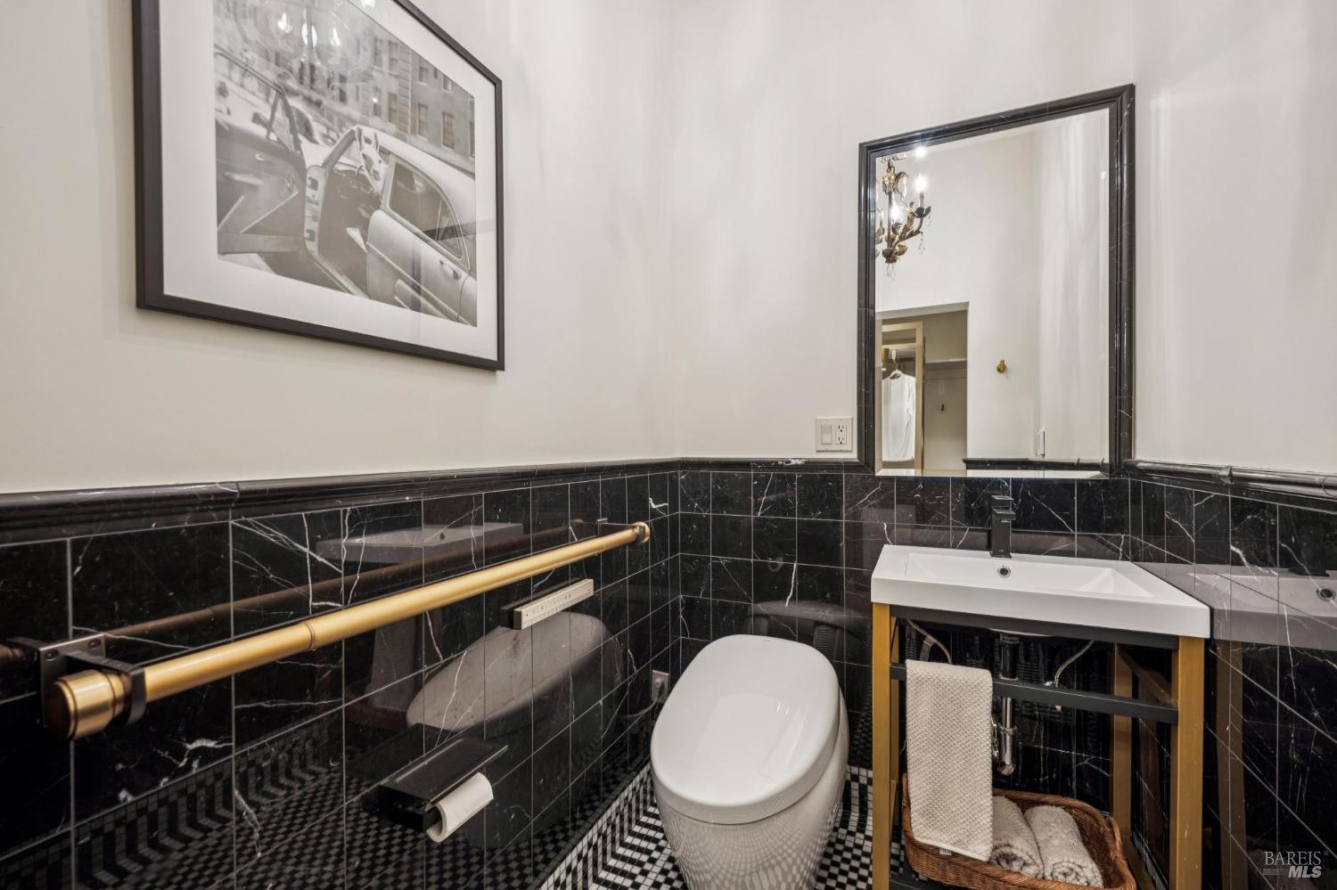 13230 Arnold Drive Glen Ellen CA 95442