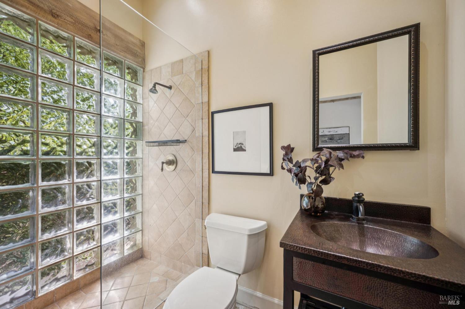 13230 Arnold Drive Glen Ellen CA 95442