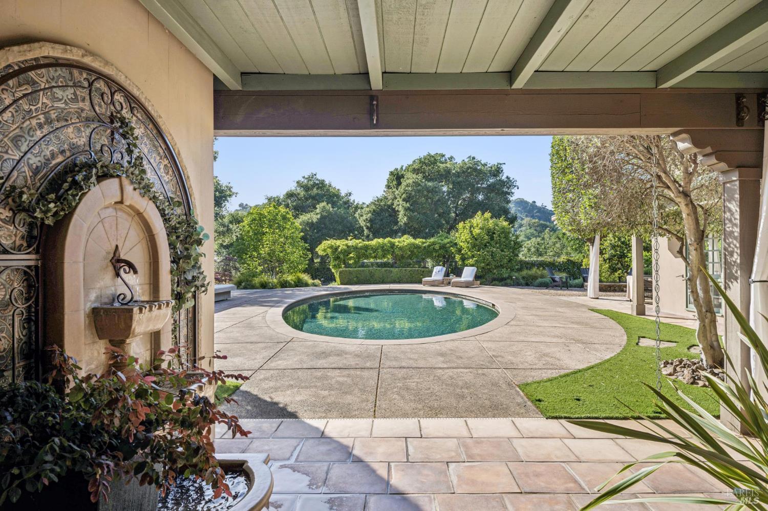 13230 Arnold Drive Glen Ellen CA 95442
