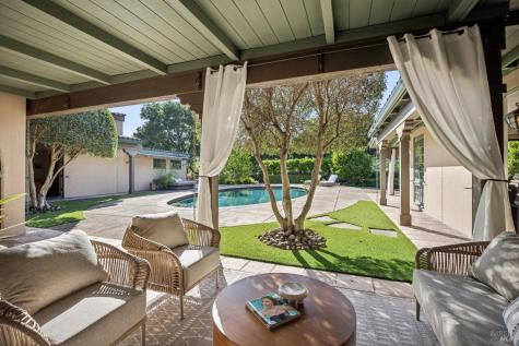 13230 Arnold Drive Glen Ellen CA 95442