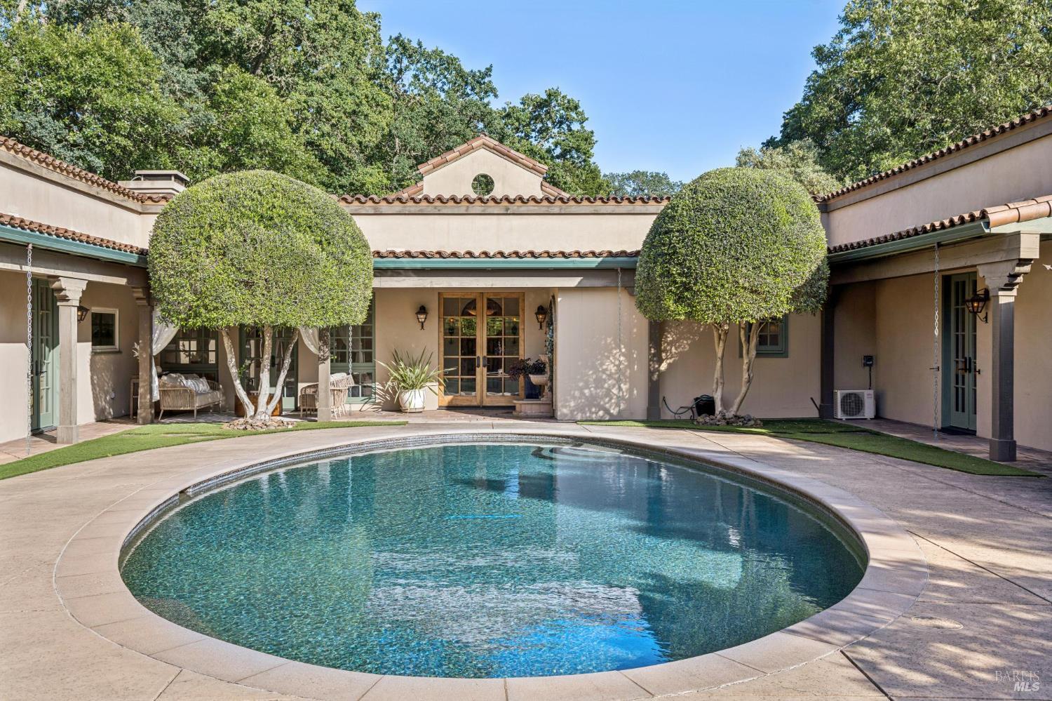 13230 Arnold Drive Glen Ellen CA 95442