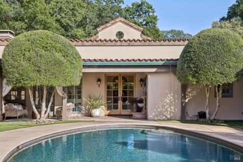 13230 Arnold Drive Glen Ellen CA 95442