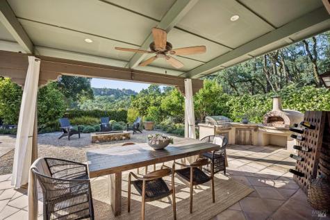 13230 Arnold Drive Glen Ellen CA 95442