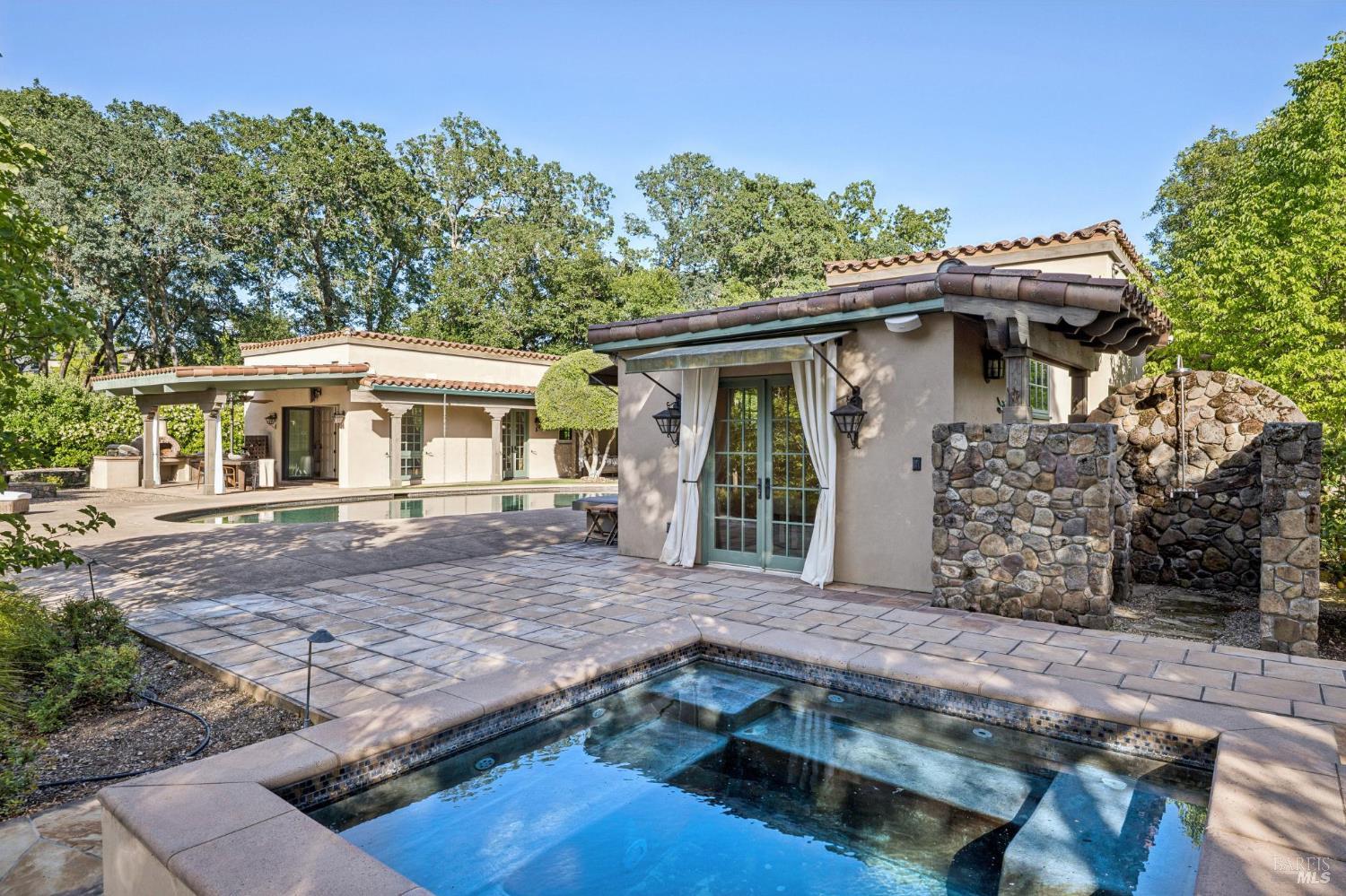 13230 Arnold Drive Glen Ellen CA 95442
