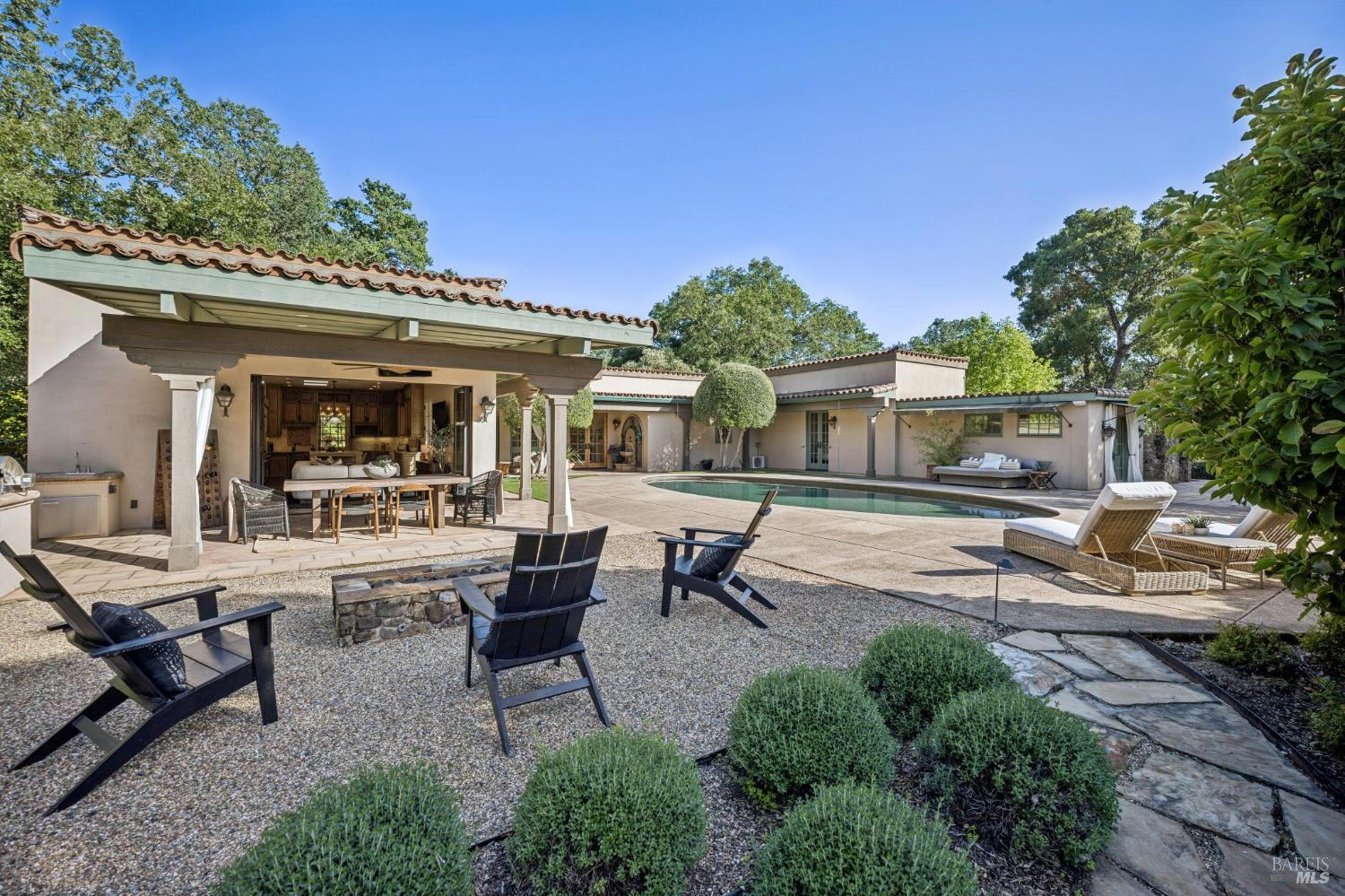 13230 Arnold Drive Glen Ellen CA 95442