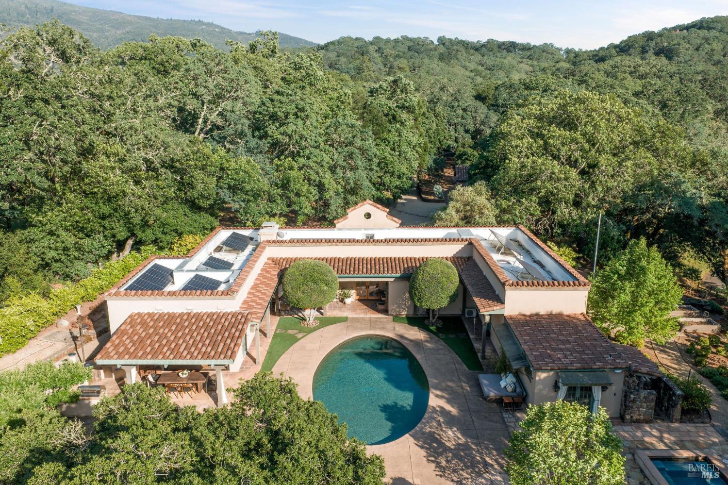 13230 Arnold Drive Glen Ellen CA 95442