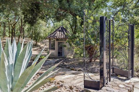 13230 Arnold Drive Glen Ellen CA 95442