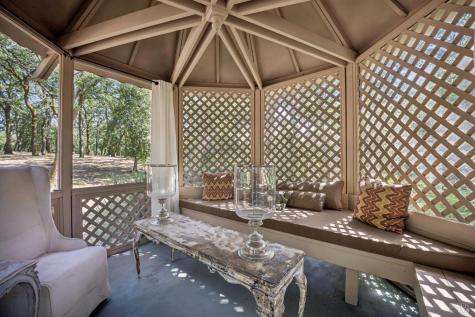 13230 Arnold Drive Glen Ellen CA 95442