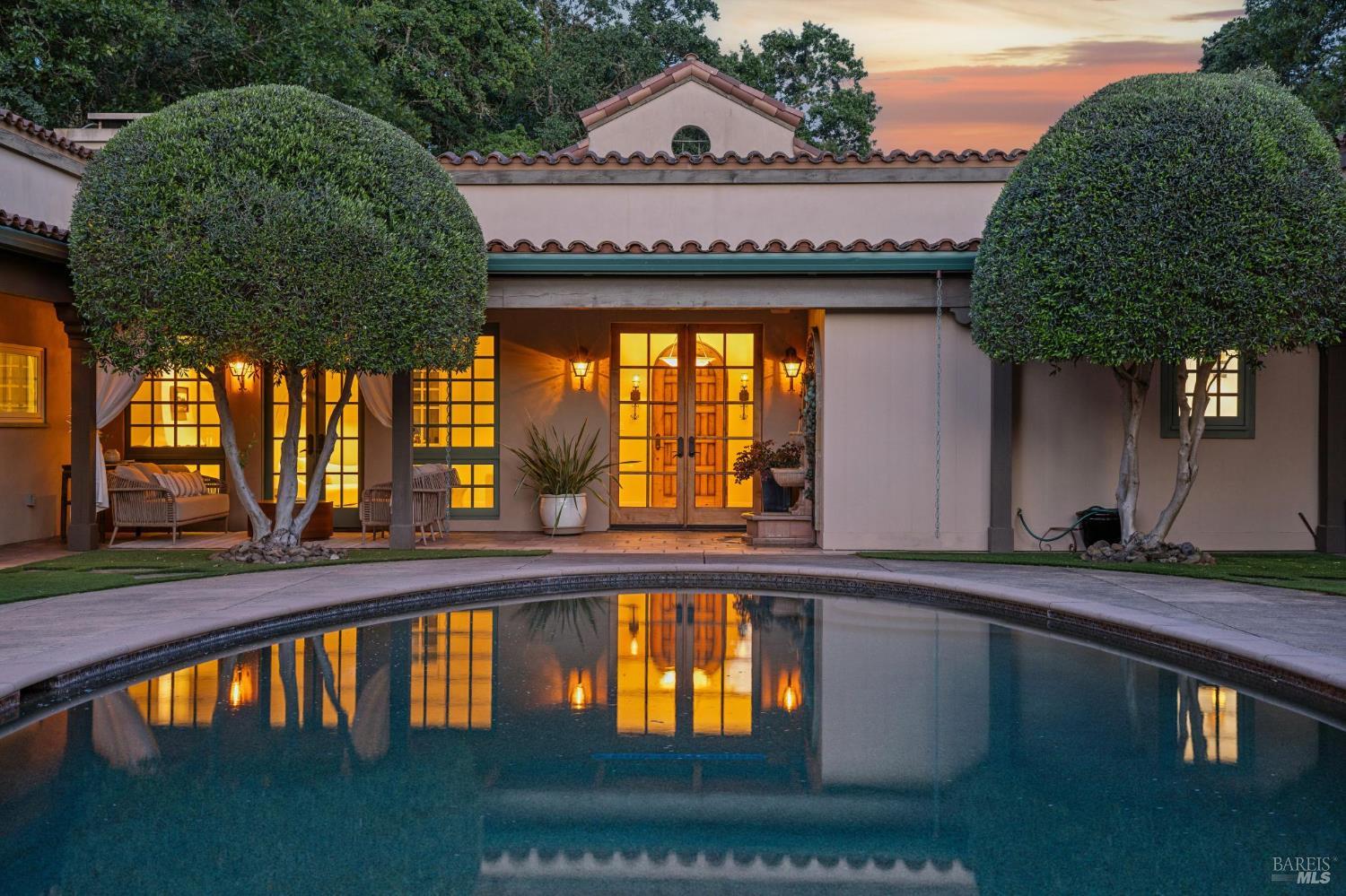 13230 Arnold Drive Glen Ellen CA 95442