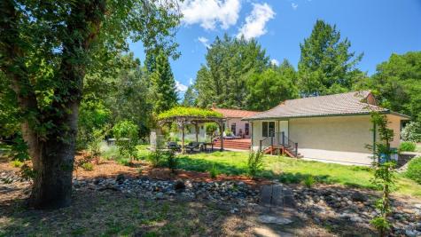4794 Valley Quail Lane Santa Rosa CA 95401