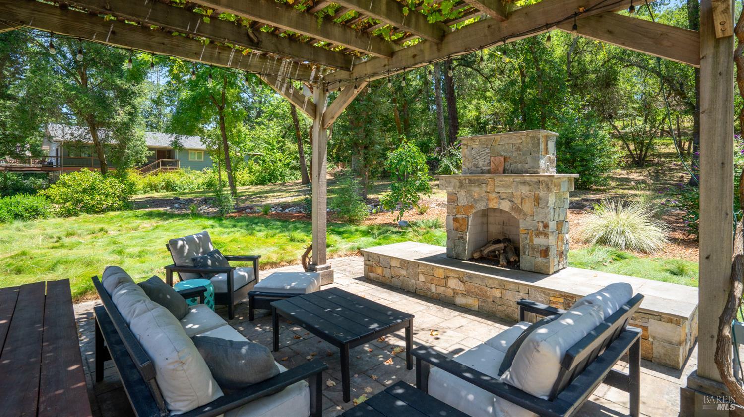 4794 Valley Quail Lane Santa Rosa CA 95401