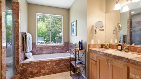 4794 Valley Quail Lane Santa Rosa CA 95401