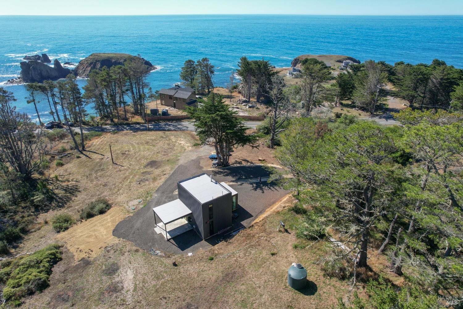 30101 S Highway 1 Gualala CA 95445