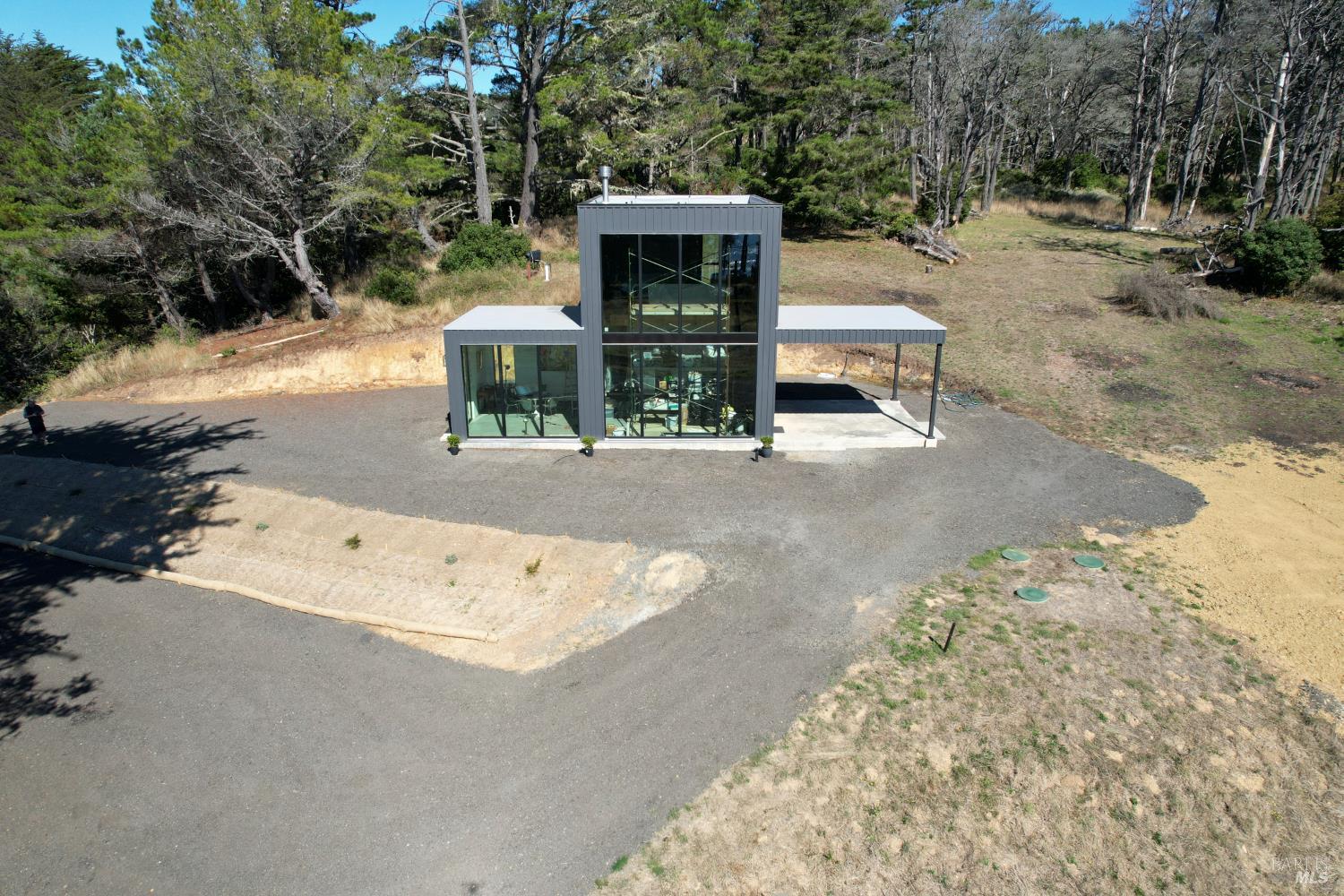 30101 S Highway 1 Gualala CA 95445