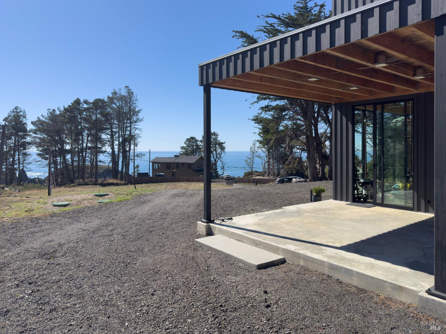 30101 S Highway 1 Gualala CA 95445