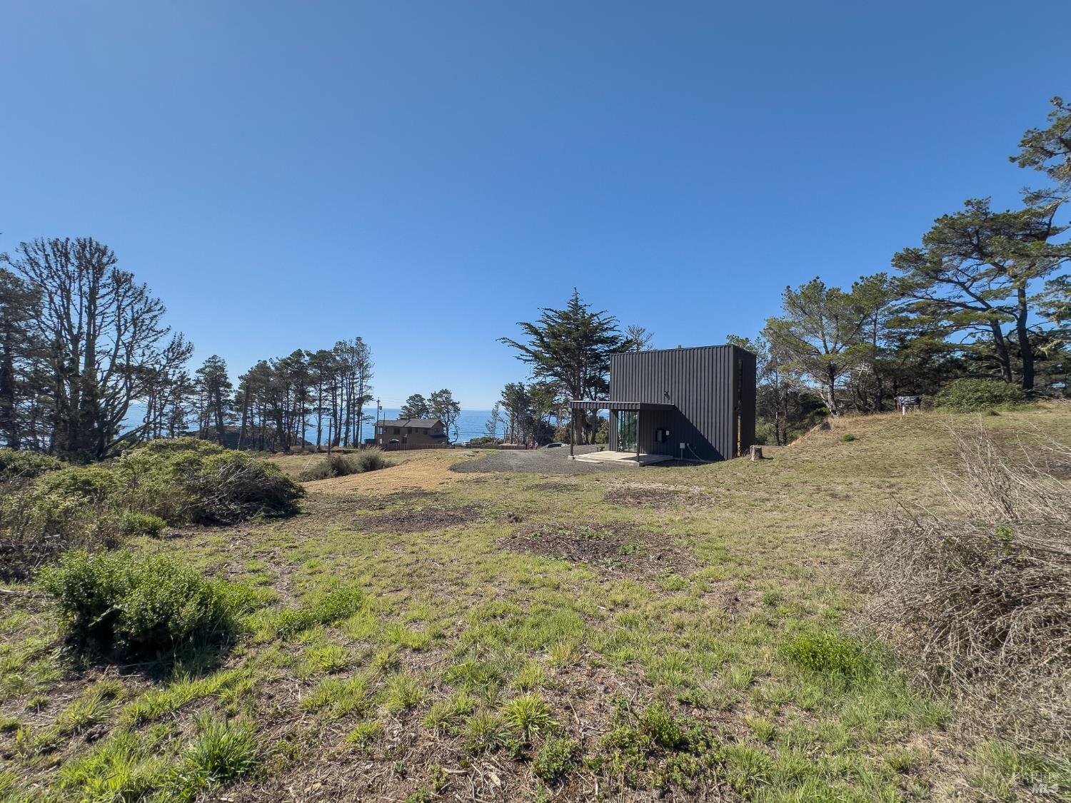 30101 S Highway 1 Gualala CA 95445