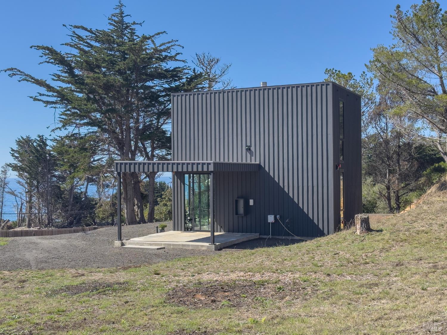 30101 S Highway 1 Gualala CA 95445