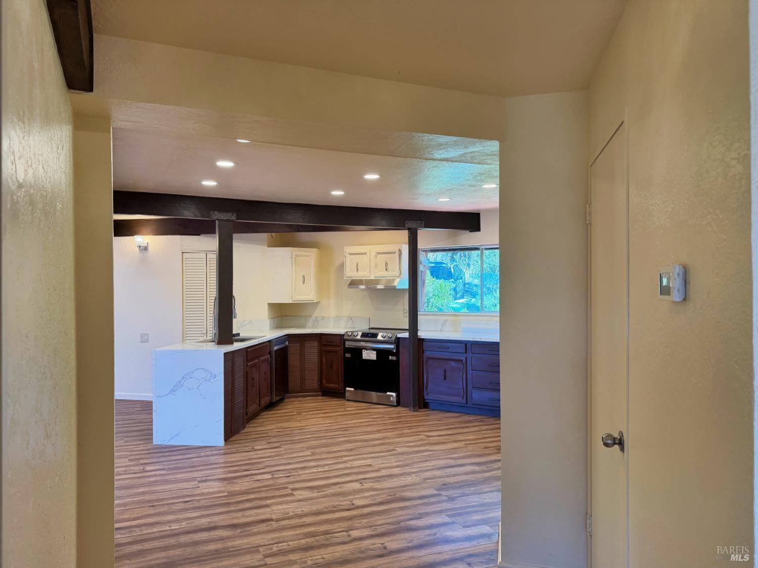 1979 Ridge Road Ukiah CA 95482