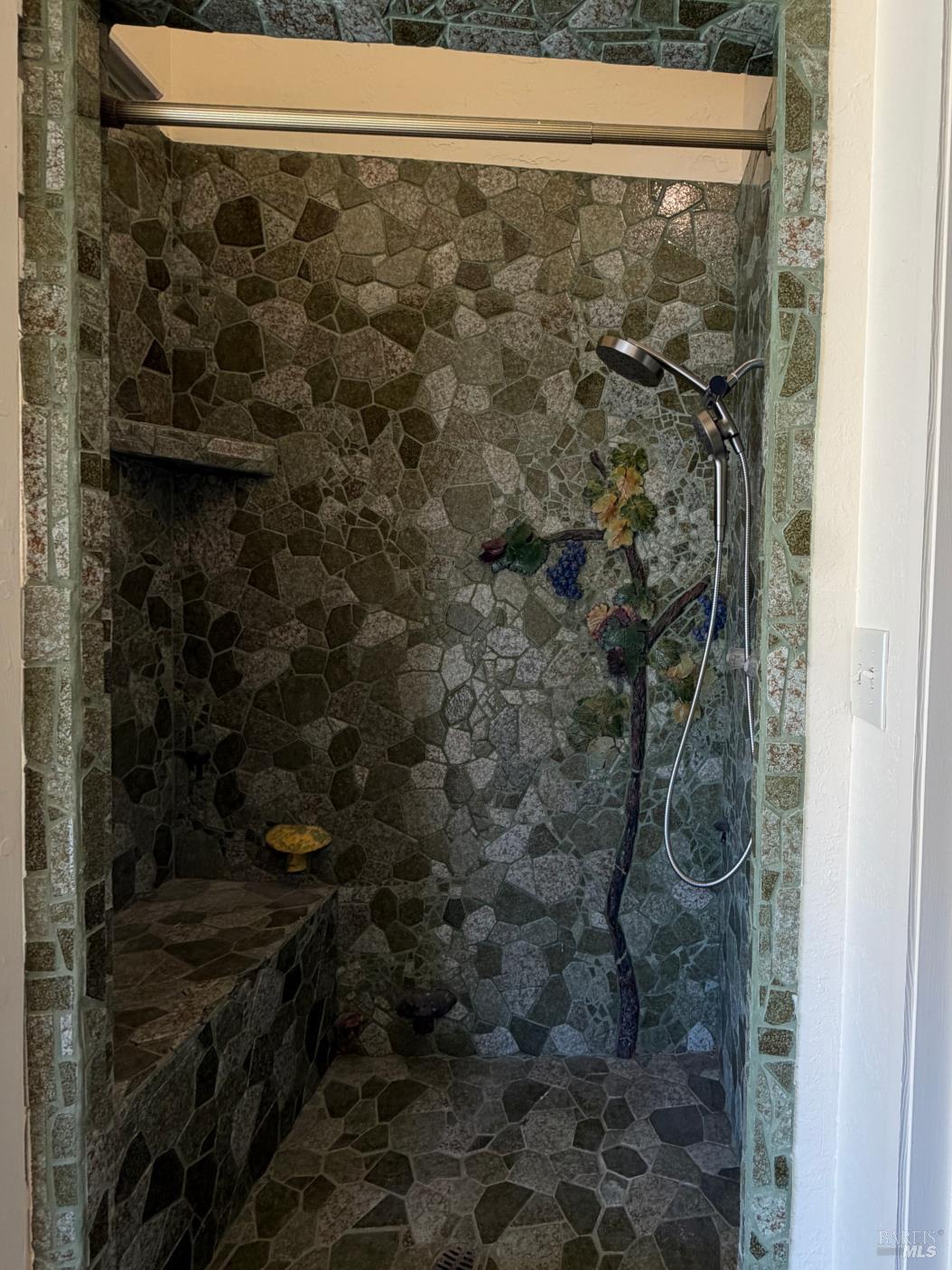 1979 Ridge Road Ukiah CA 95482