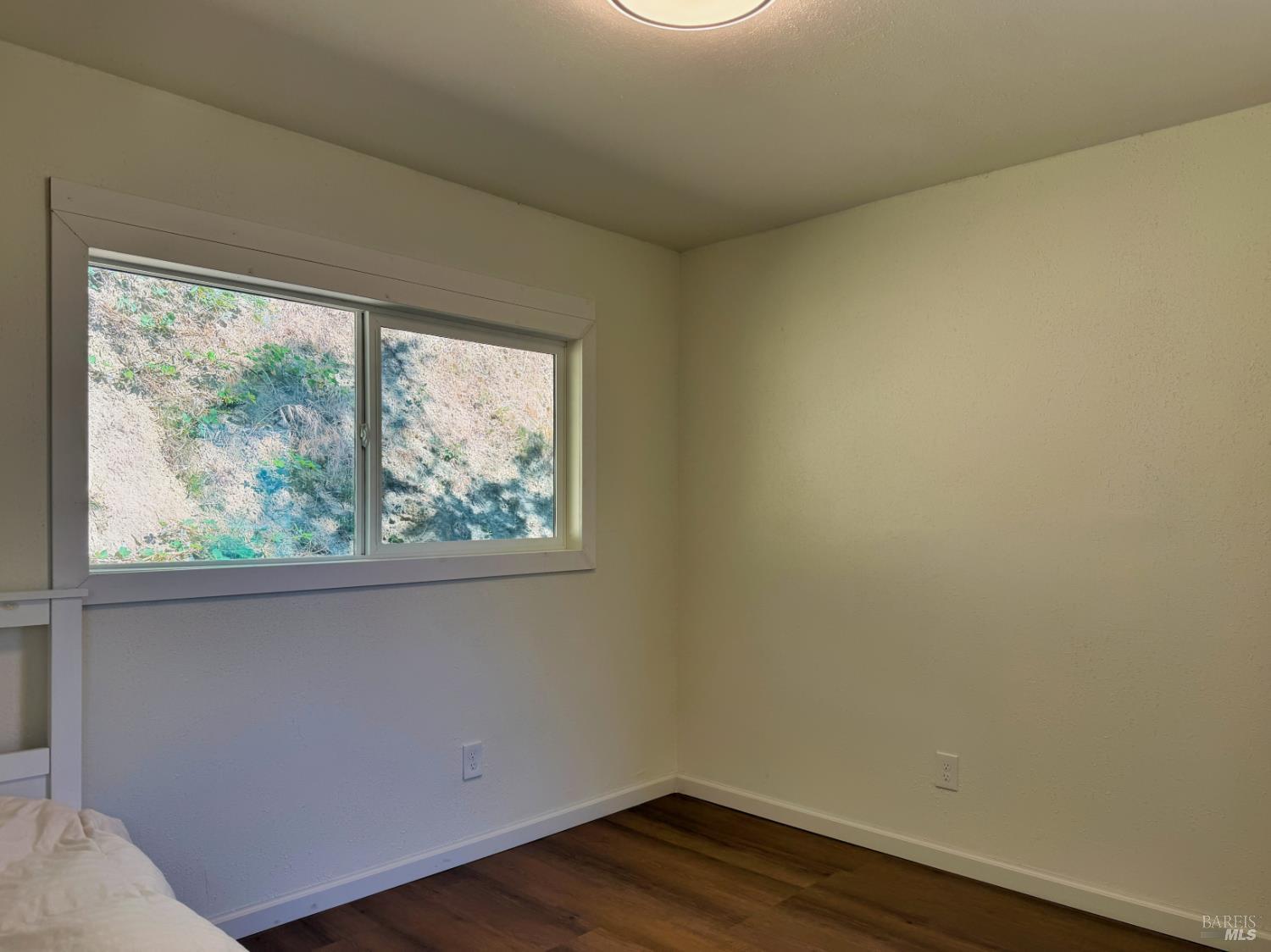 1979 Ridge Road Ukiah CA 95482