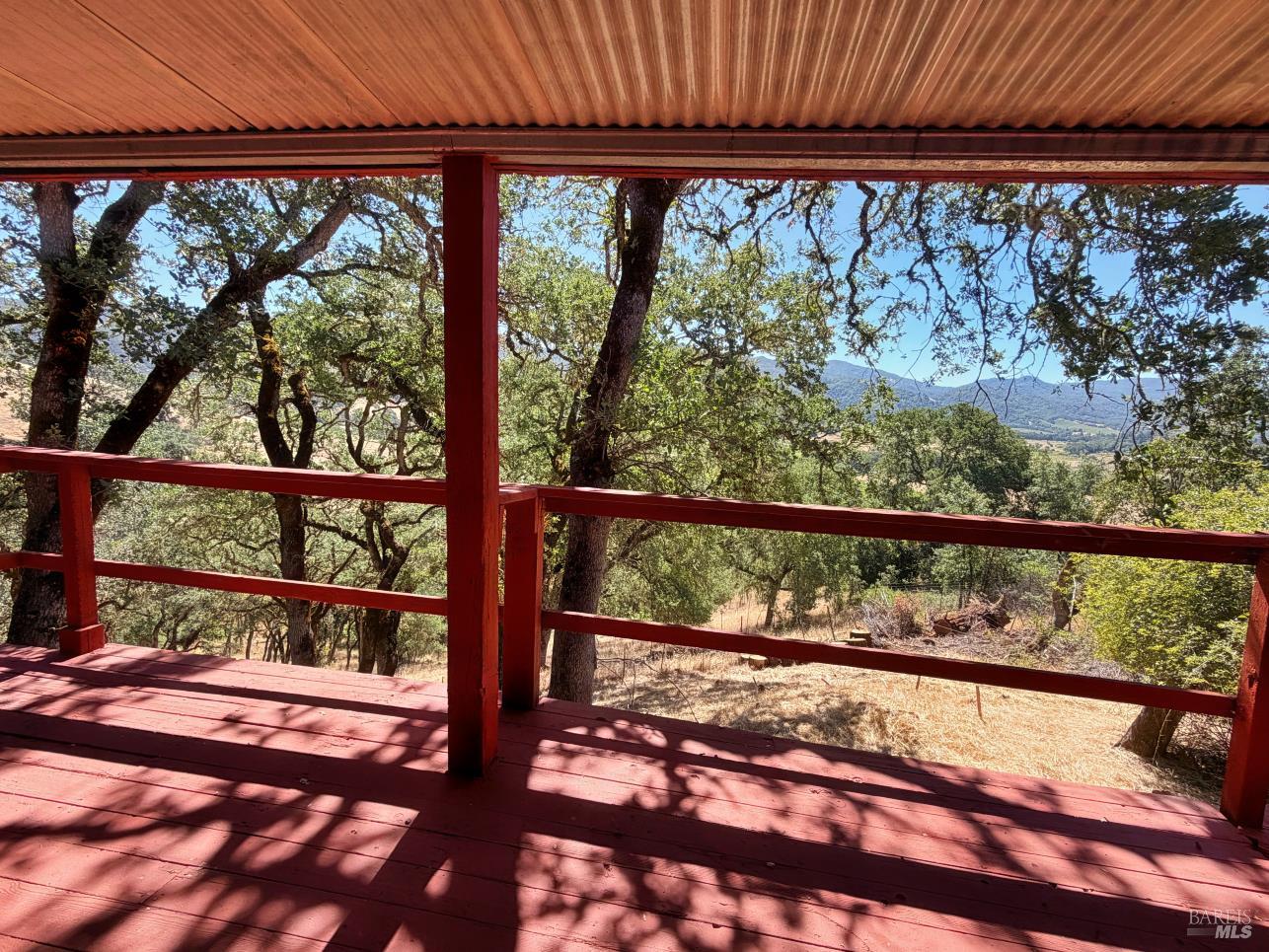 1979 Ridge Road Ukiah CA 95482