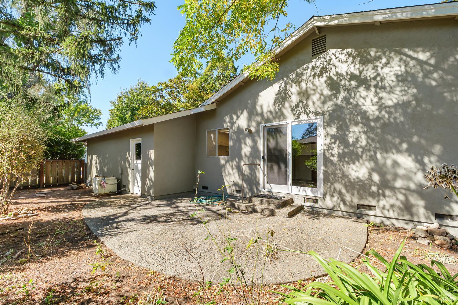 153 Temelec Circle Sonoma CA 95476