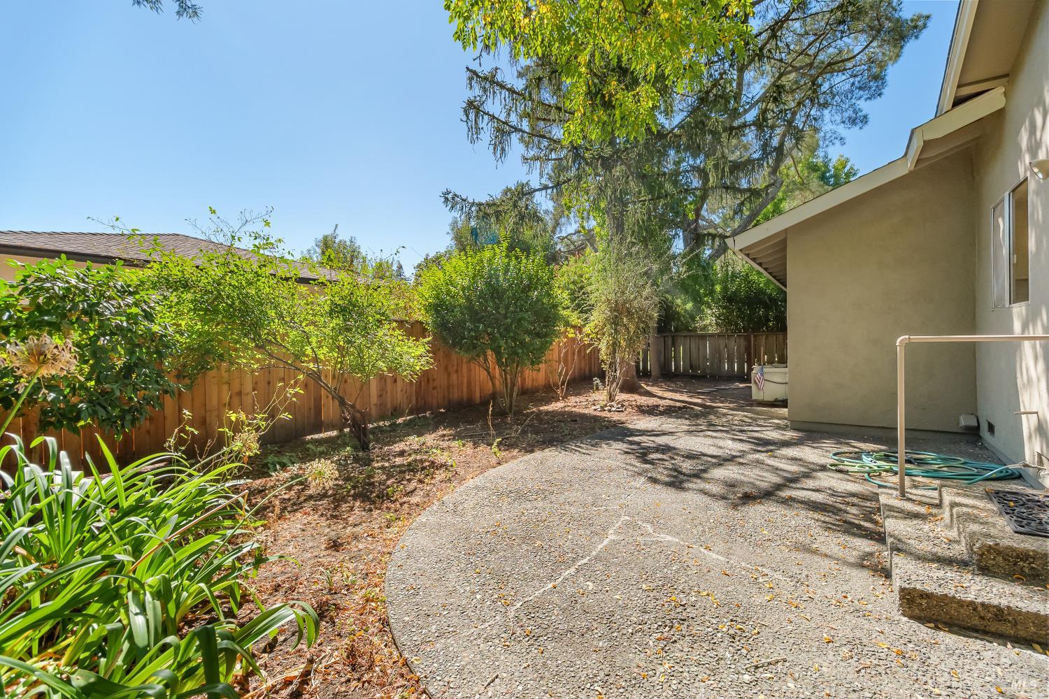 153 Temelec Circle Sonoma CA 95476