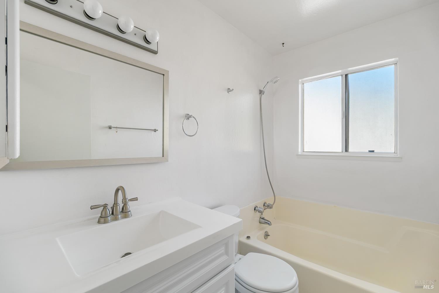 153 Temelec Circle Sonoma CA 95476