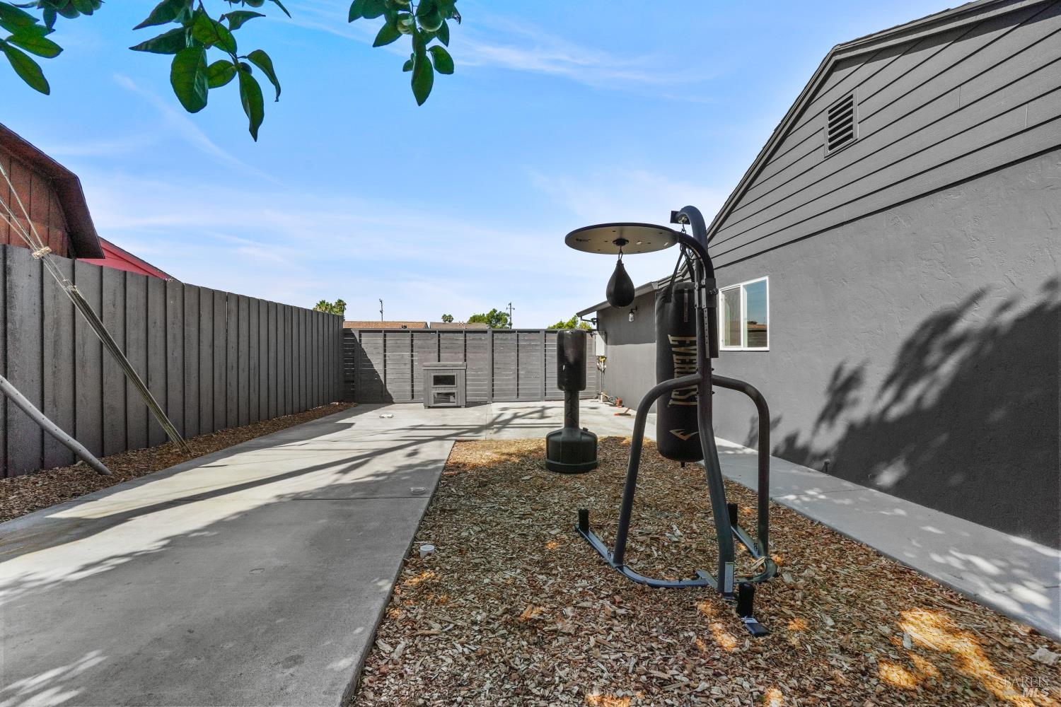 930 Brookwood Avenue Vallejo CA 94591