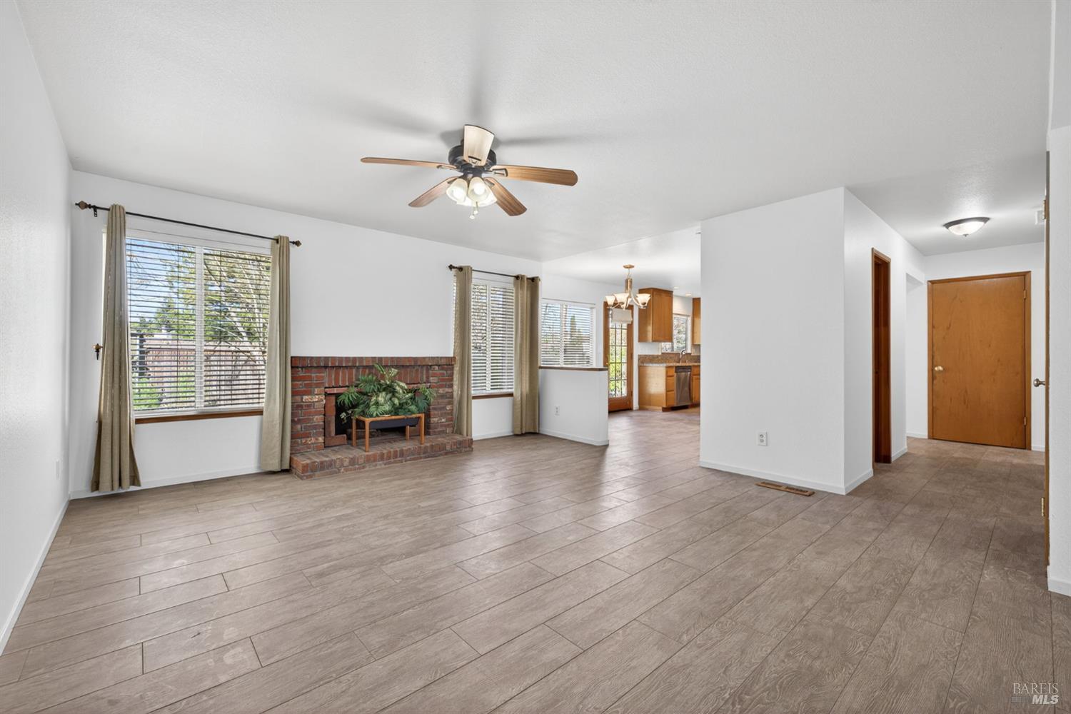 2155 Hastings Court Santa Rosa CA 95405
