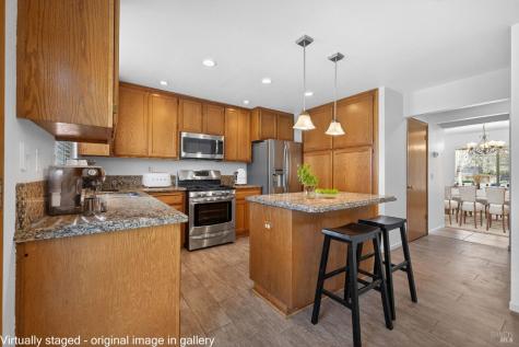 2155 Hastings Court Santa Rosa CA 95405