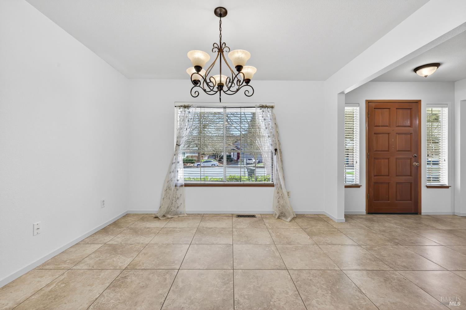 2155 Hastings Court Santa Rosa CA 95405