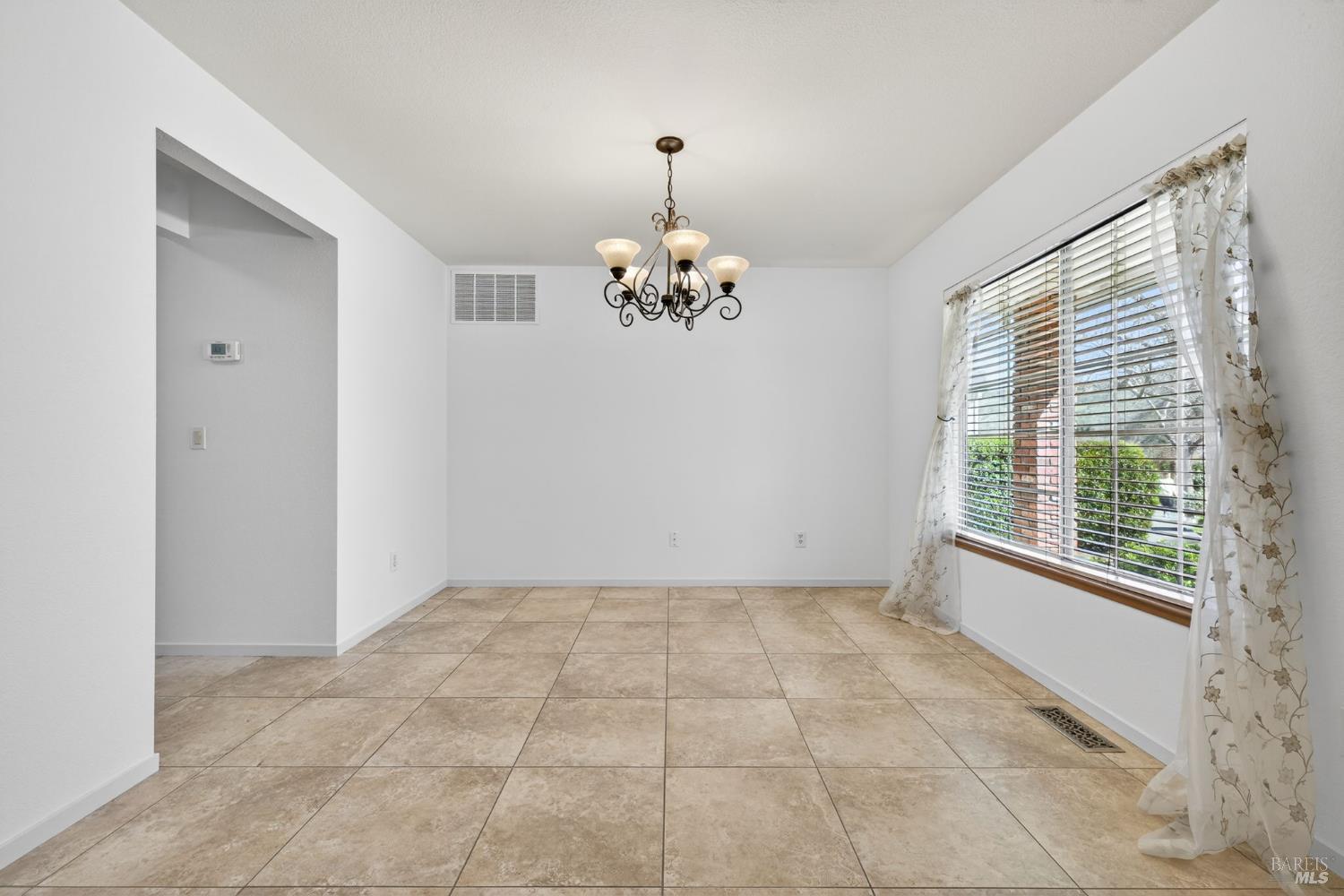 2155 Hastings Court Santa Rosa CA 95405