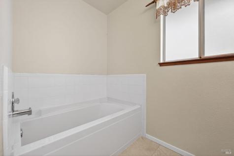 2155 Hastings Court Santa Rosa CA 95405