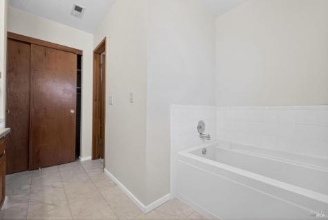 2155 Hastings Court Santa Rosa CA 95405