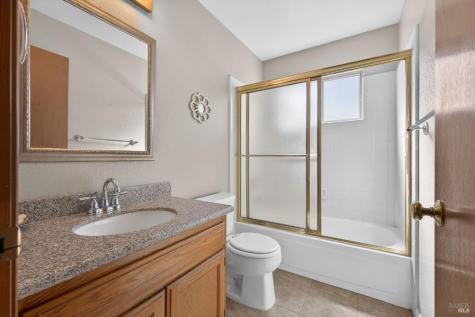 2155 Hastings Court Santa Rosa CA 95405