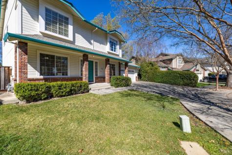 2155 Hastings Court Santa Rosa CA 95405