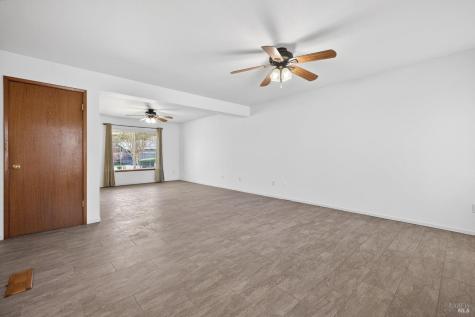 2155 Hastings Court Santa Rosa CA 95405