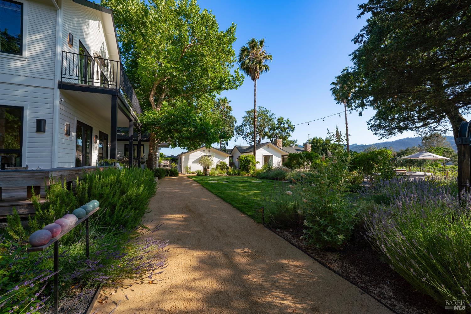 4189 Silverado Trail Calistoga CA 94515