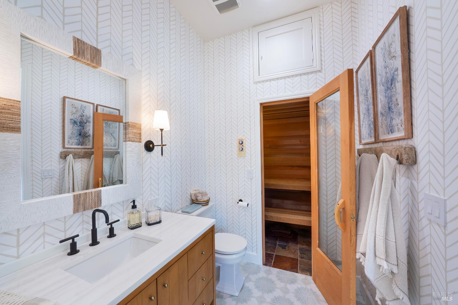 4189 Silverado Trail Calistoga CA 94515