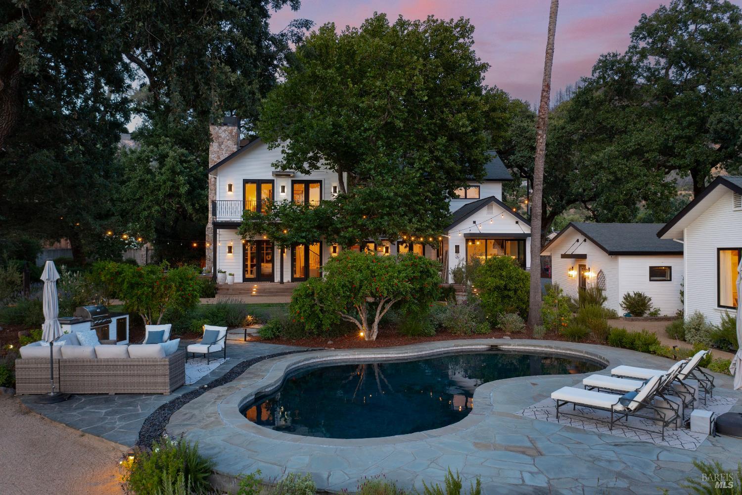 4189 Silverado Trail Calistoga CA 94515