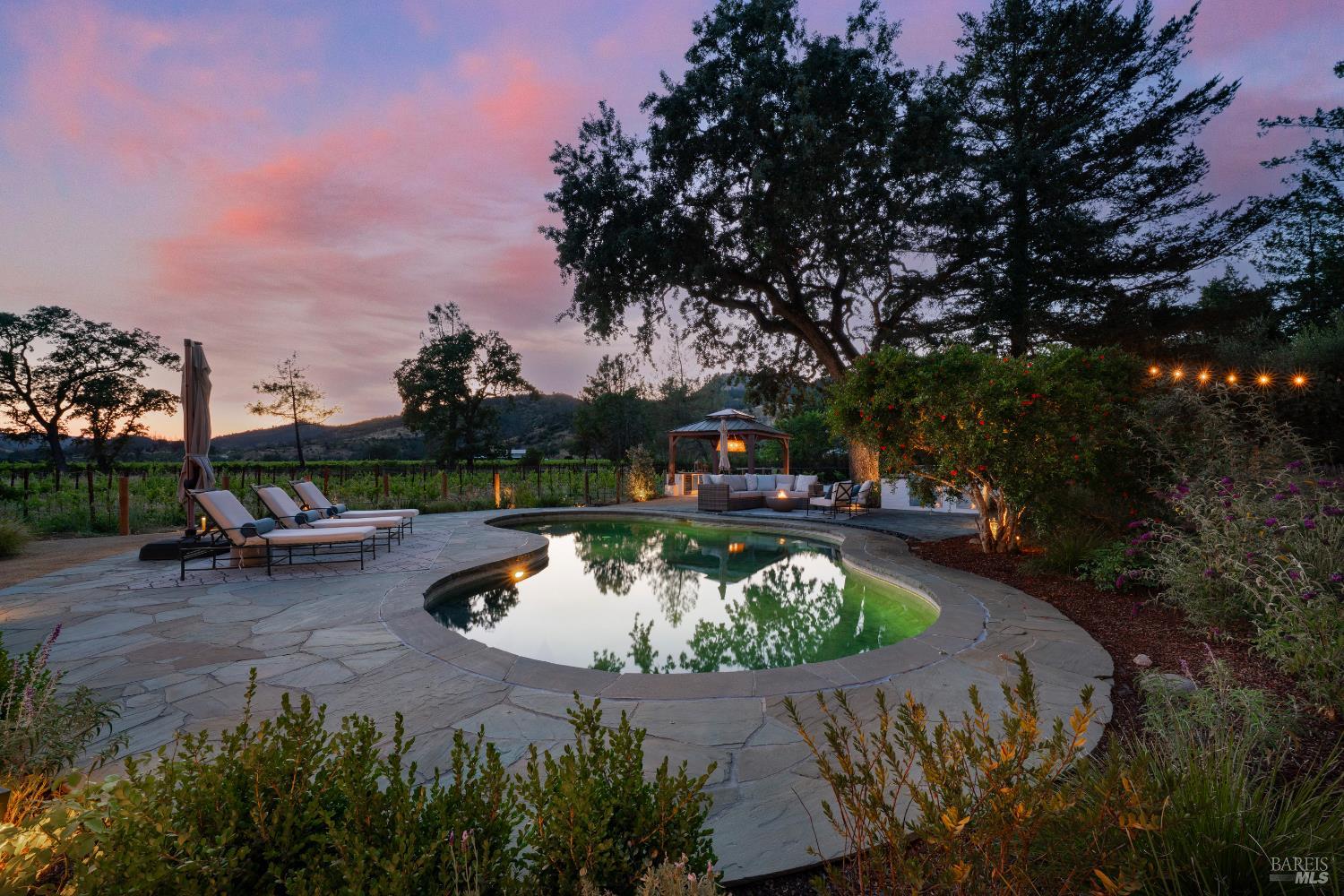 4189 Silverado Trail Calistoga CA 94515