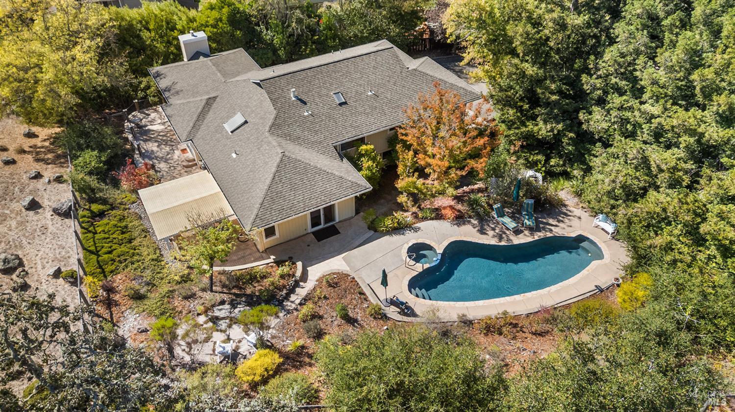 Santa Rosa CA, 4702 Hillsboro Circle