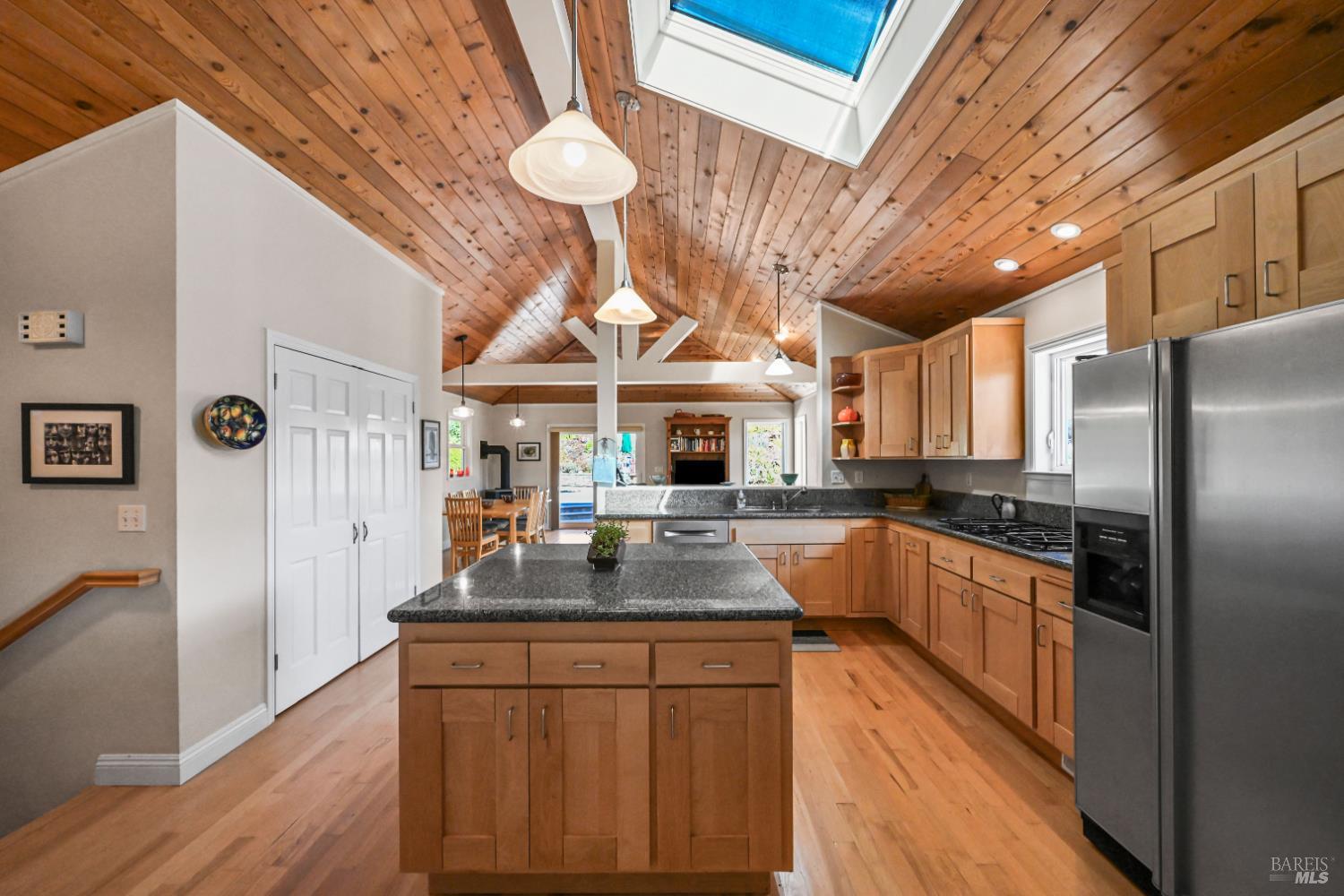 4702 Hillsboro Circle Santa Rosa CA 95405