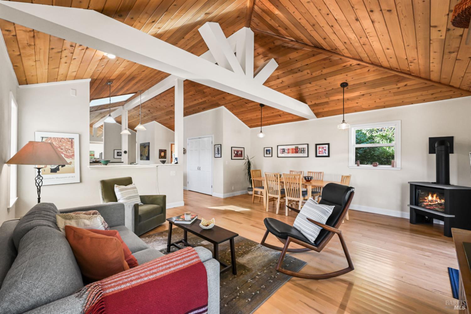 4702 Hillsboro Circle Santa Rosa CA 95405
